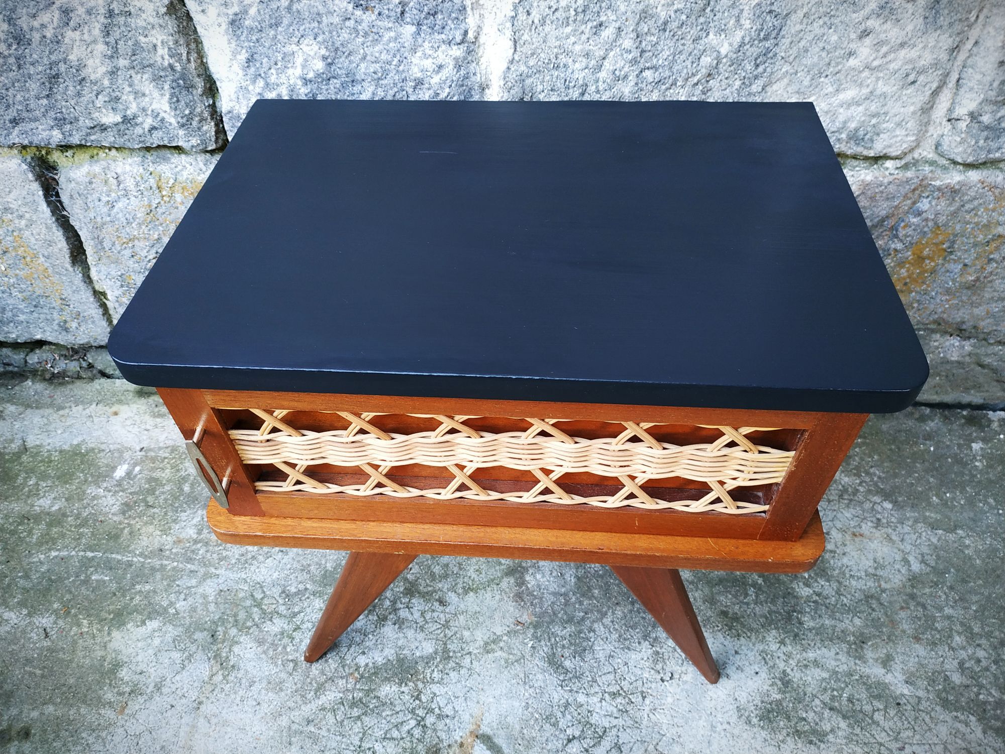 Bedside table wood and braided rattan