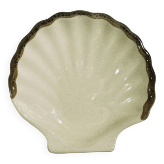 Shell cup