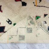Handmade wool Berber rug 147 x 122 CM