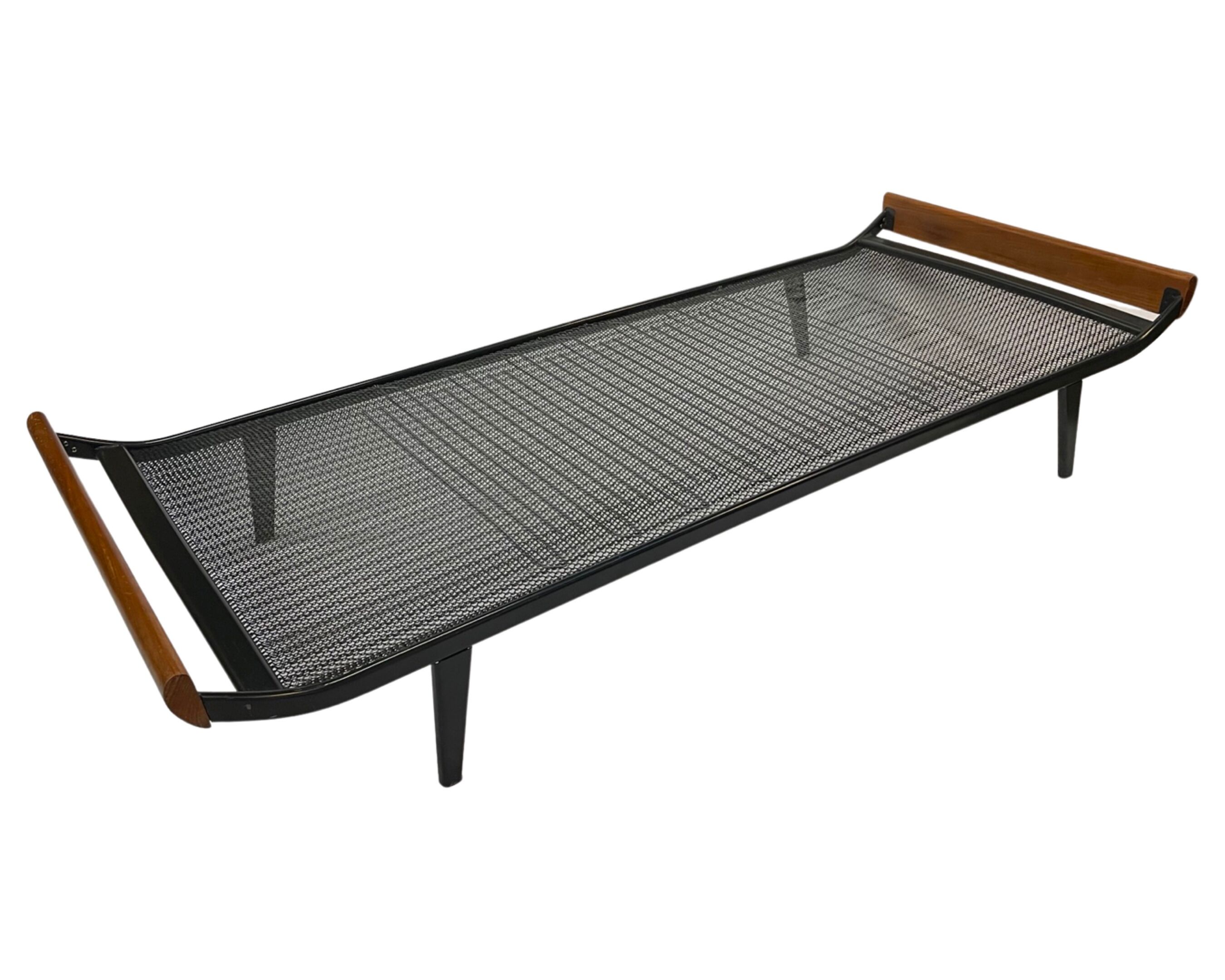 Day bed Auping Cleopatra design by Dick Cordemeyer 60