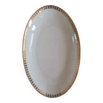 Oval serving dish