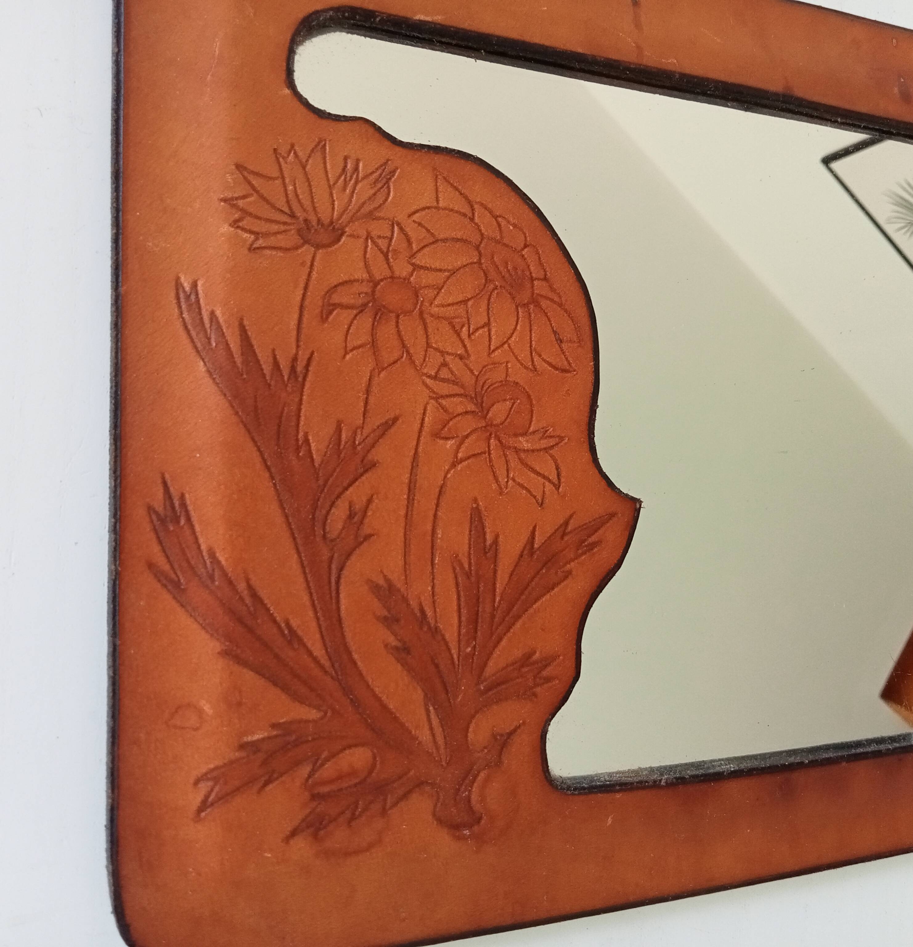 Vintage 70s mirror in wood and leather
