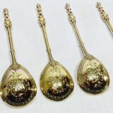 Hénin et Cie – 12 teaspoons with Russian-style silver-gilt handles
