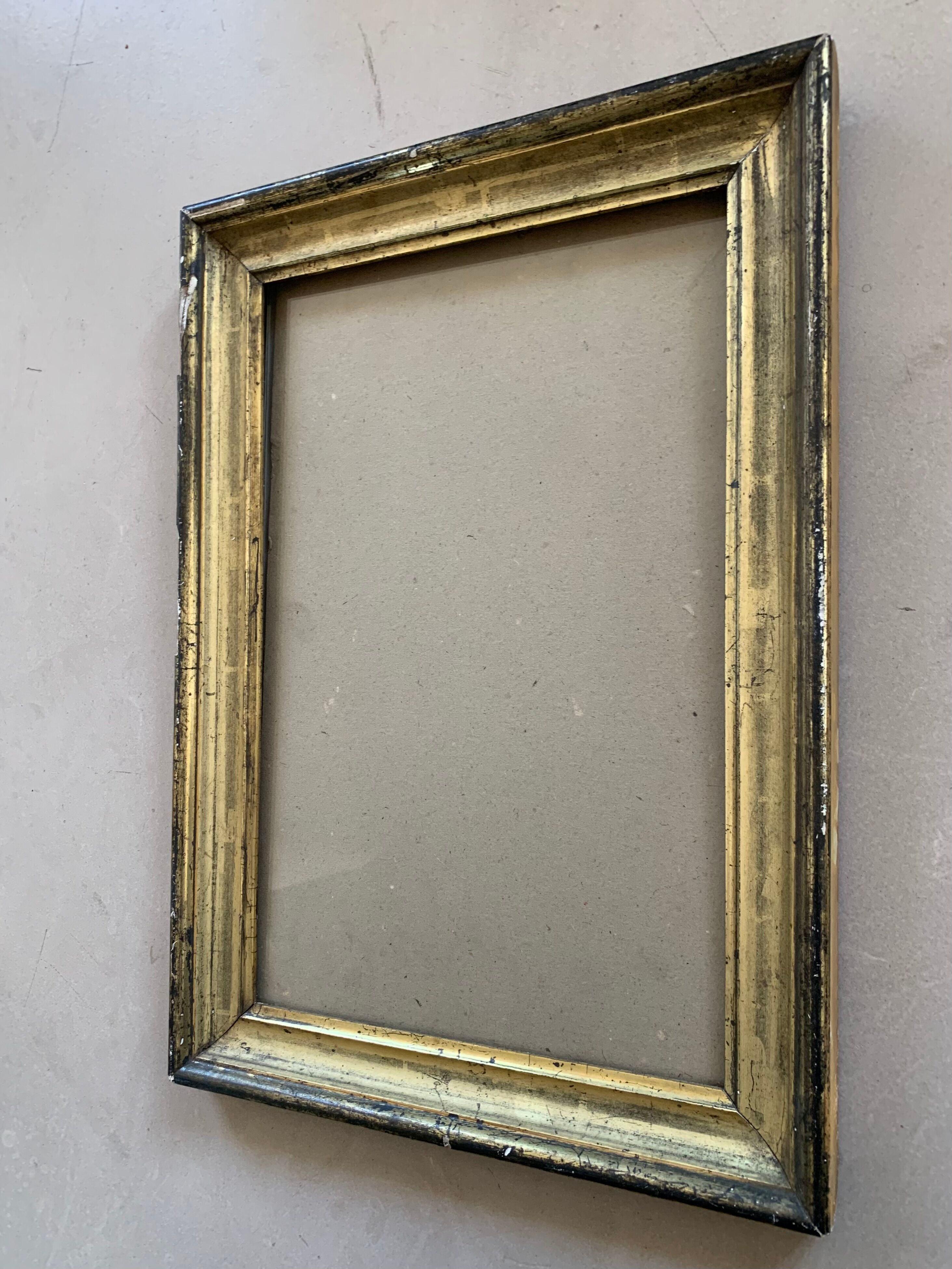 Old gold frame 47x33cm