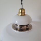 Flowered opaline suspension