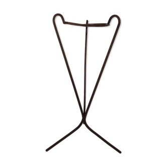 Porte pot en fer forgé