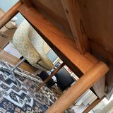 Scandinavian extendable table