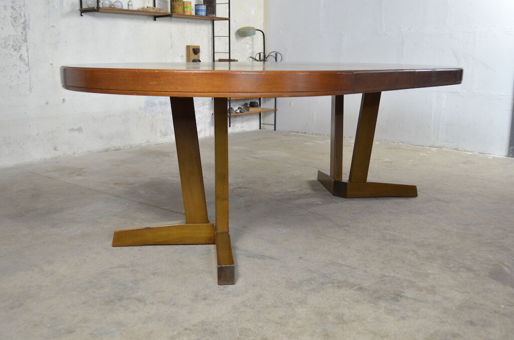 Vero meal table in vintage walnut 1960
