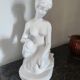 Sculpture de femme en céramique