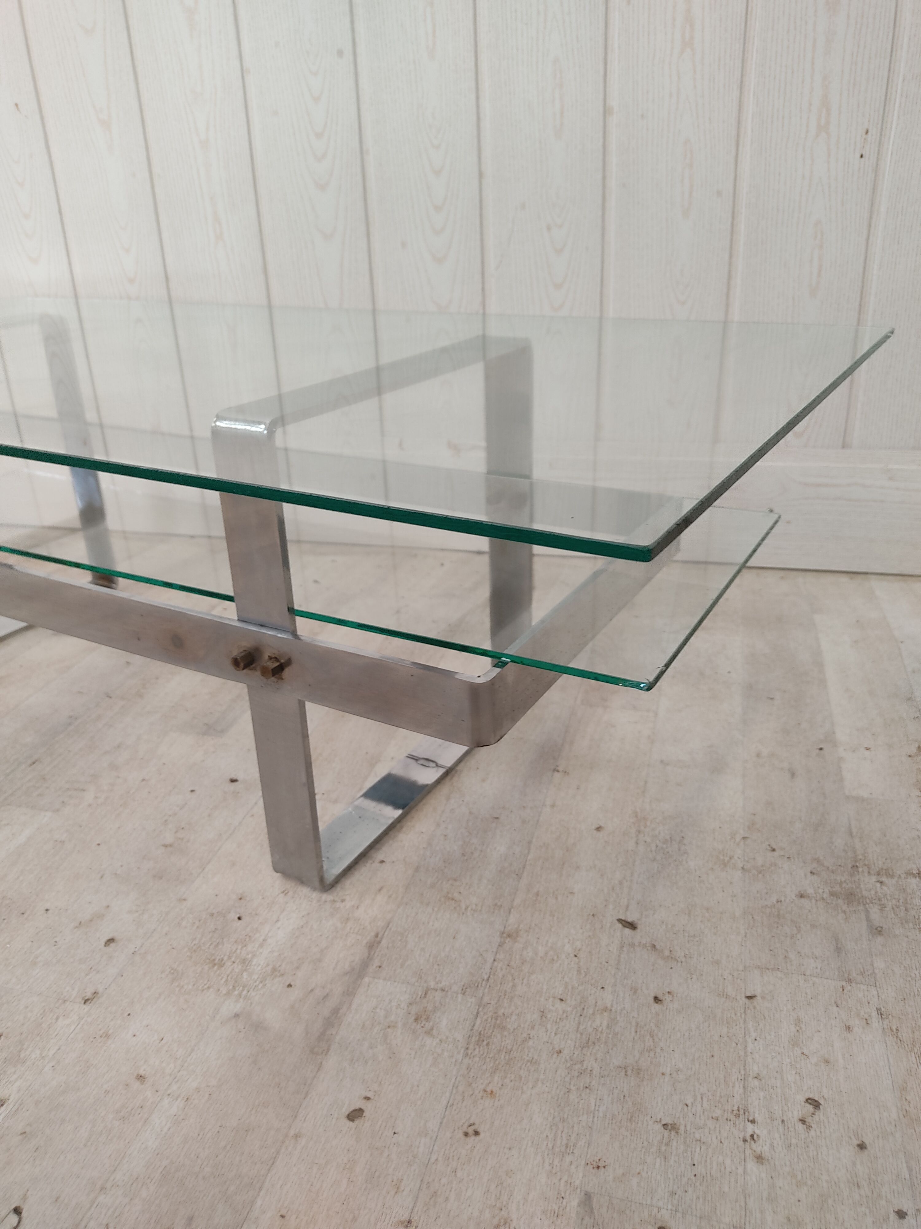 Table basse vintage acier chromé et verre