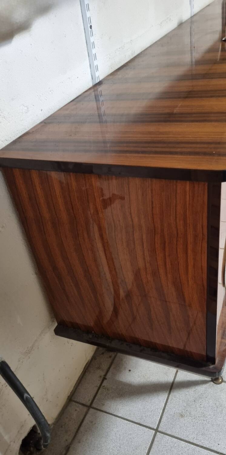 Buffet vernis vintage