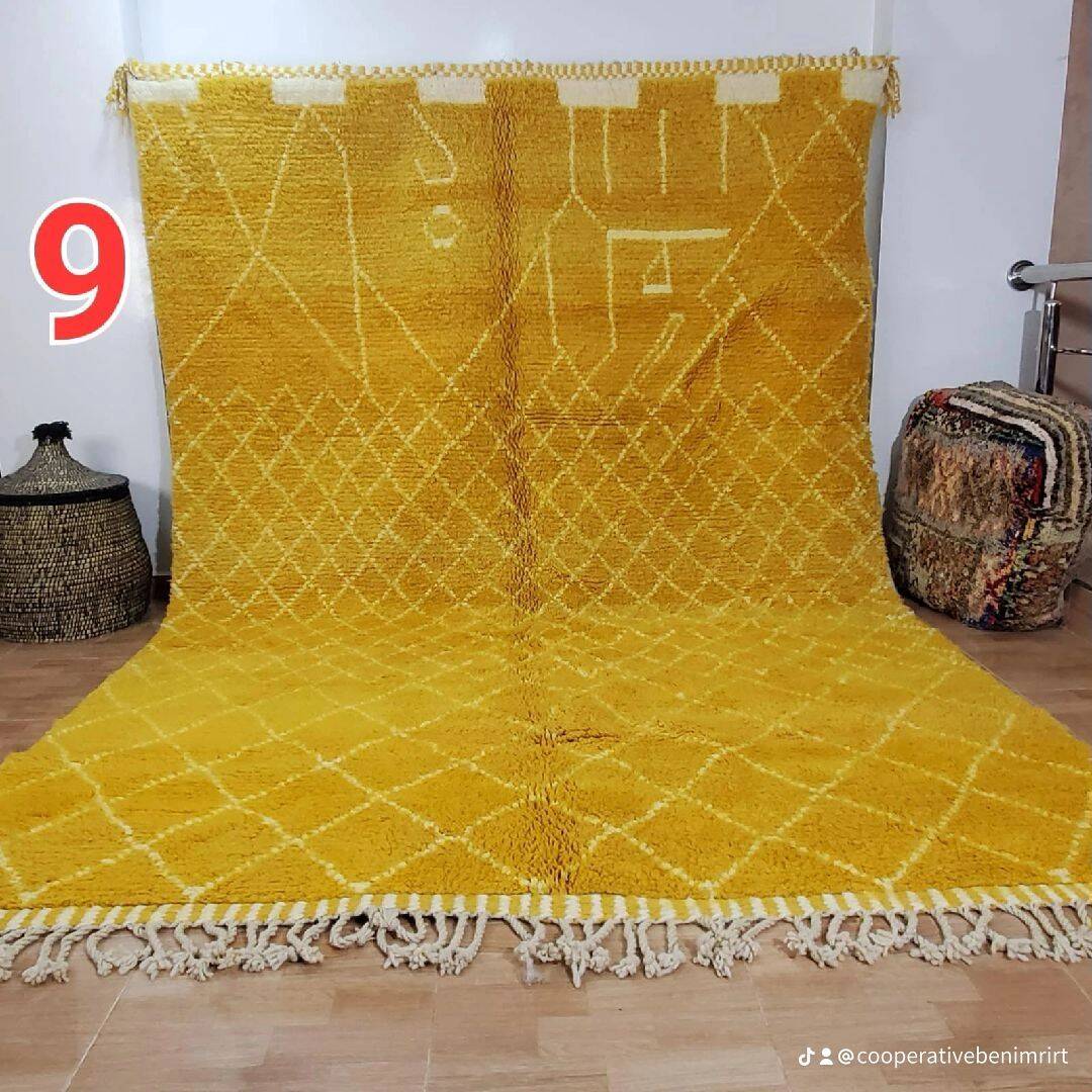 Handmade Moroccan Berber rug 300 x 200 cm