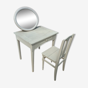 Table vintage blanche avec sa chaise et son miroir