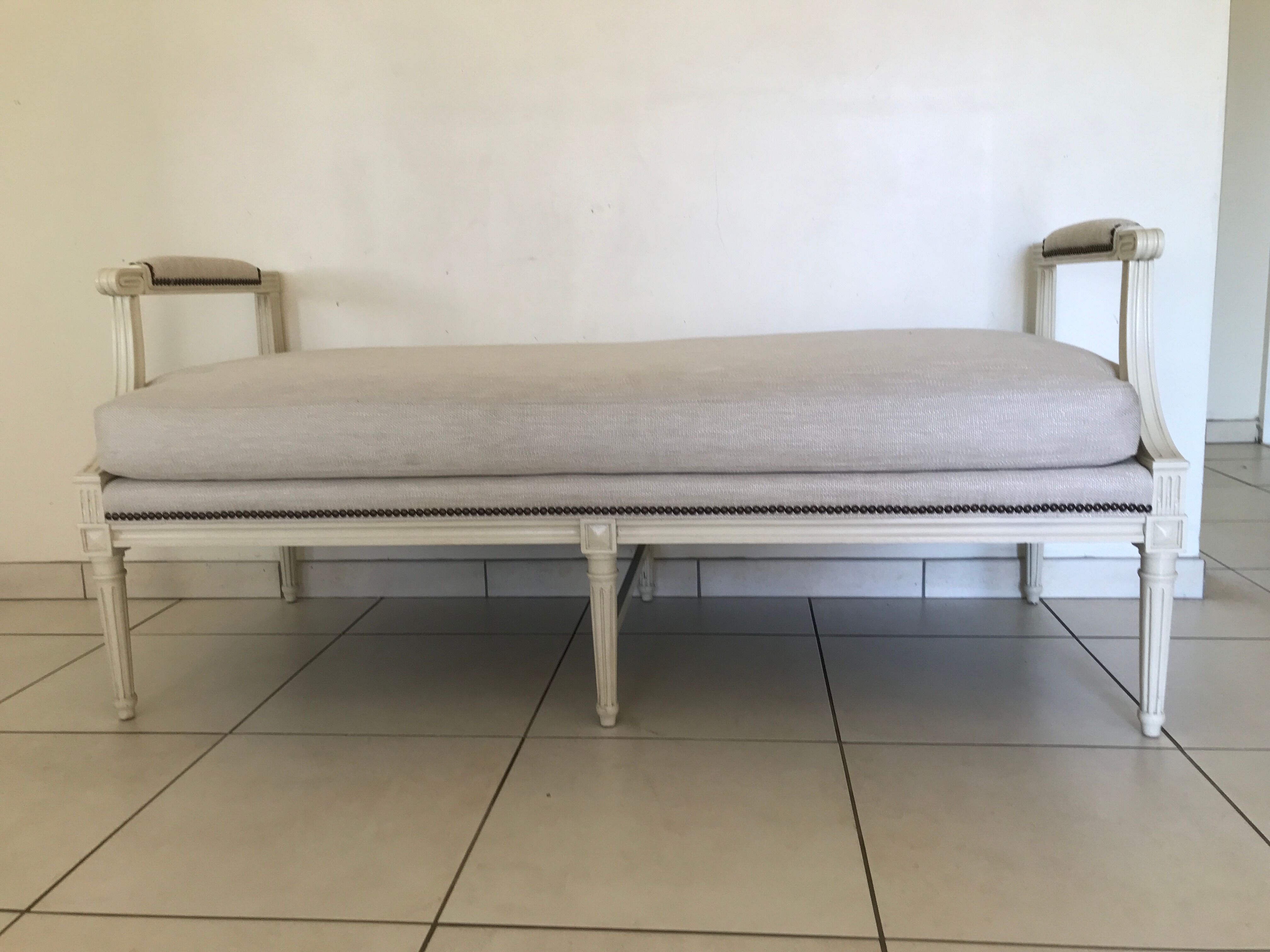 Updated bed end bench 3 seats baroque style