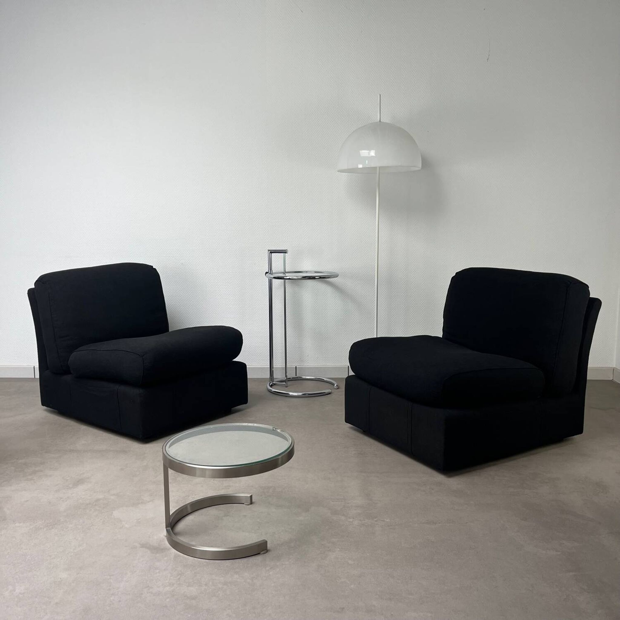 2 Ligne Roset armchairs from the 1970s.