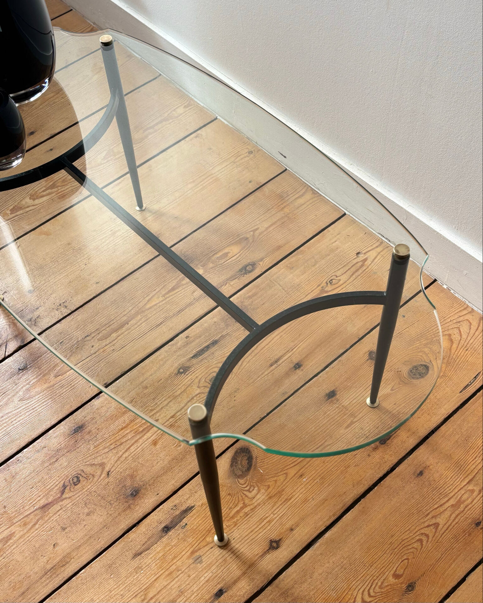 Modernist coffee table | 1950s