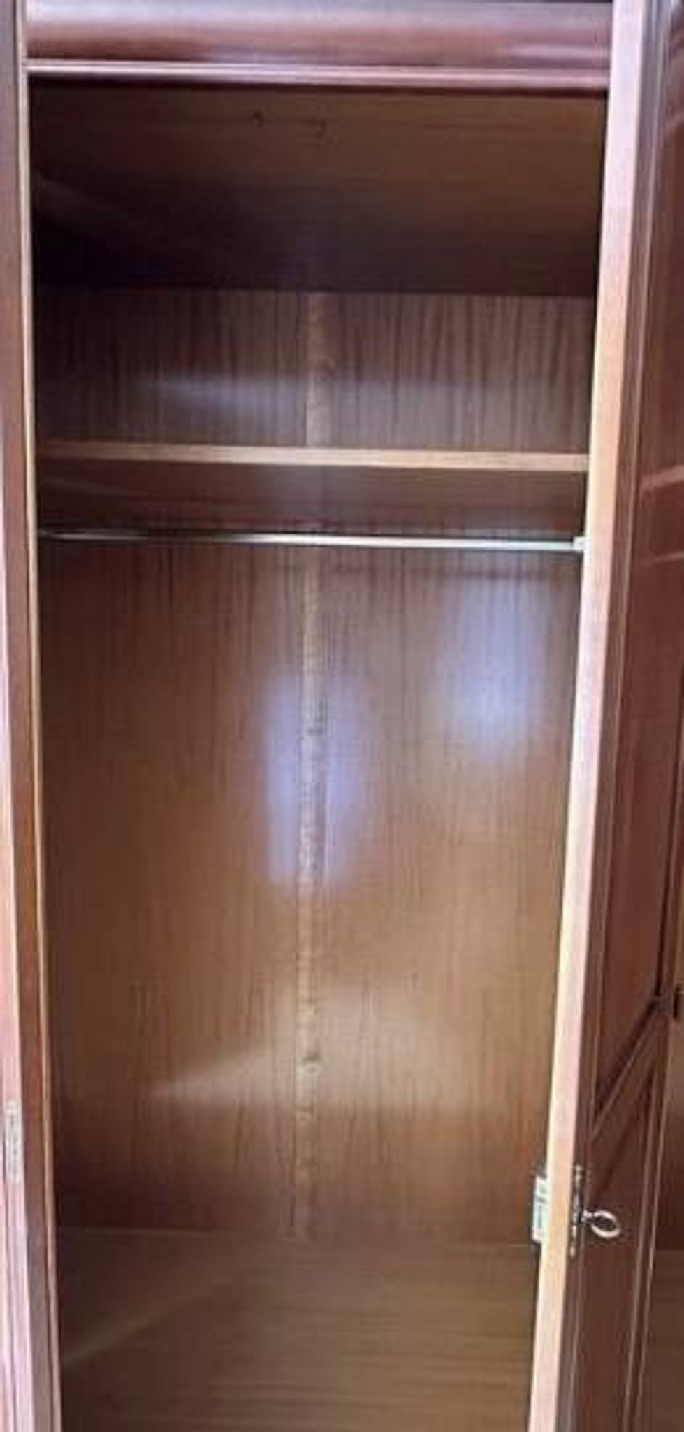 Armoire