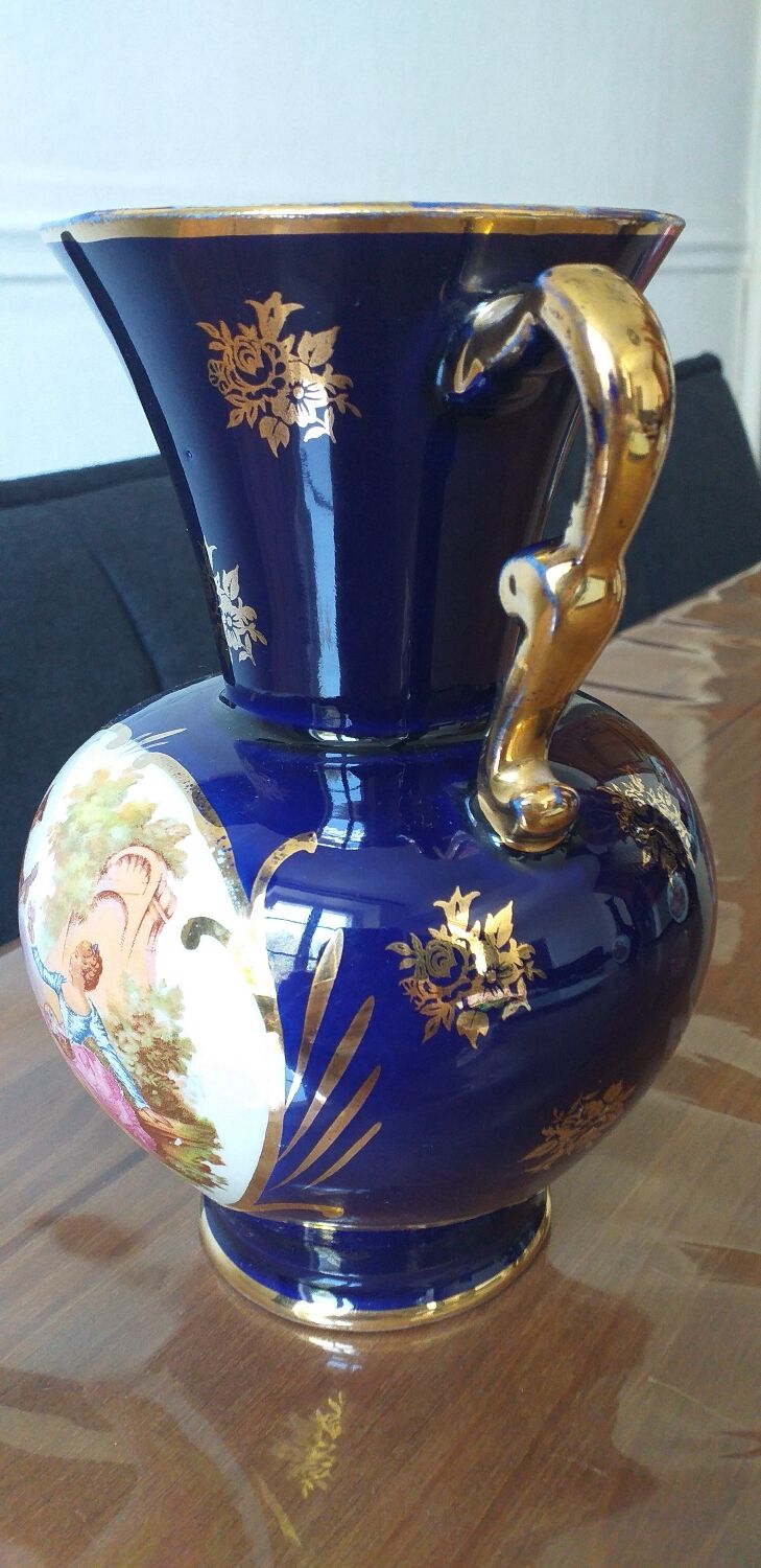 Royal Blue Fragonard Vase