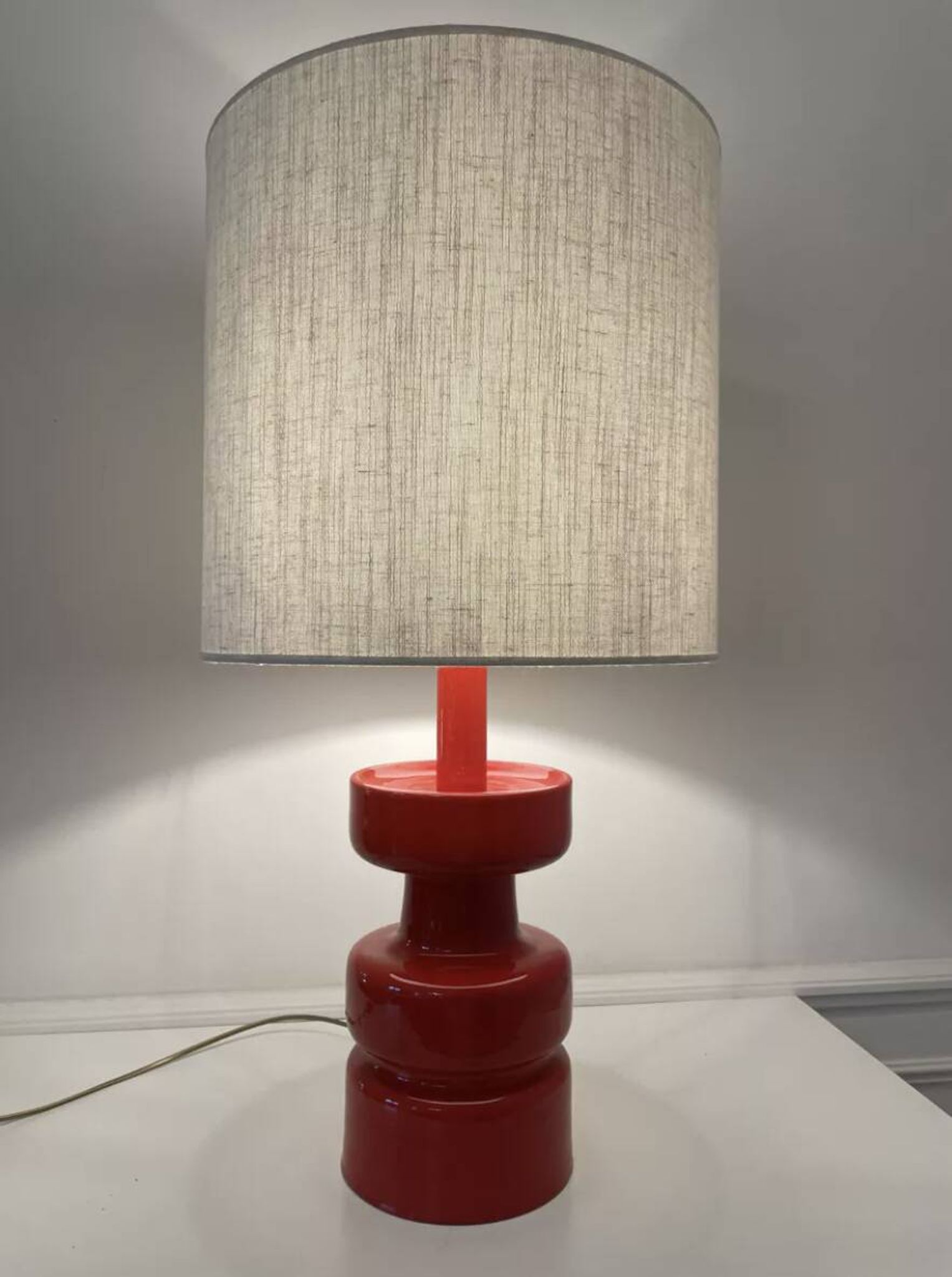 Mid-Century Modern Red Ceramic Table Lamp, 1960s