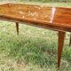 Table extensible Art Déco en ronce de noyer