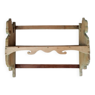 Etagère murale ancienne en bois brut - vert patiné