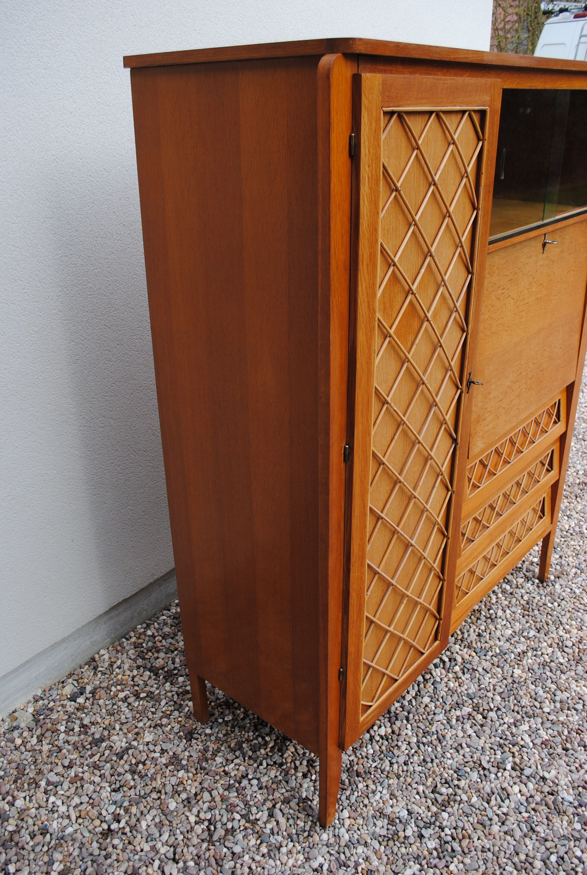 Cabinet rattan vintage year 60