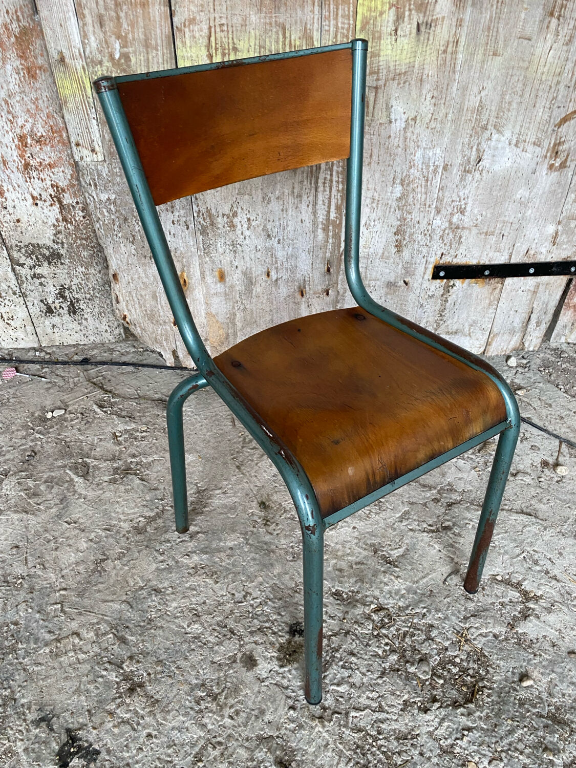 Vintage chair mullca model 510 green metal + wooden seat and back in burgundy