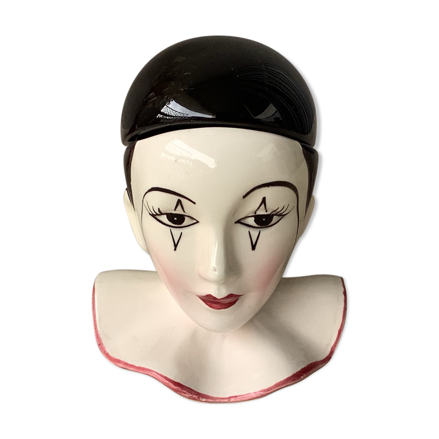 Coquetier and salt shaker Pierrot