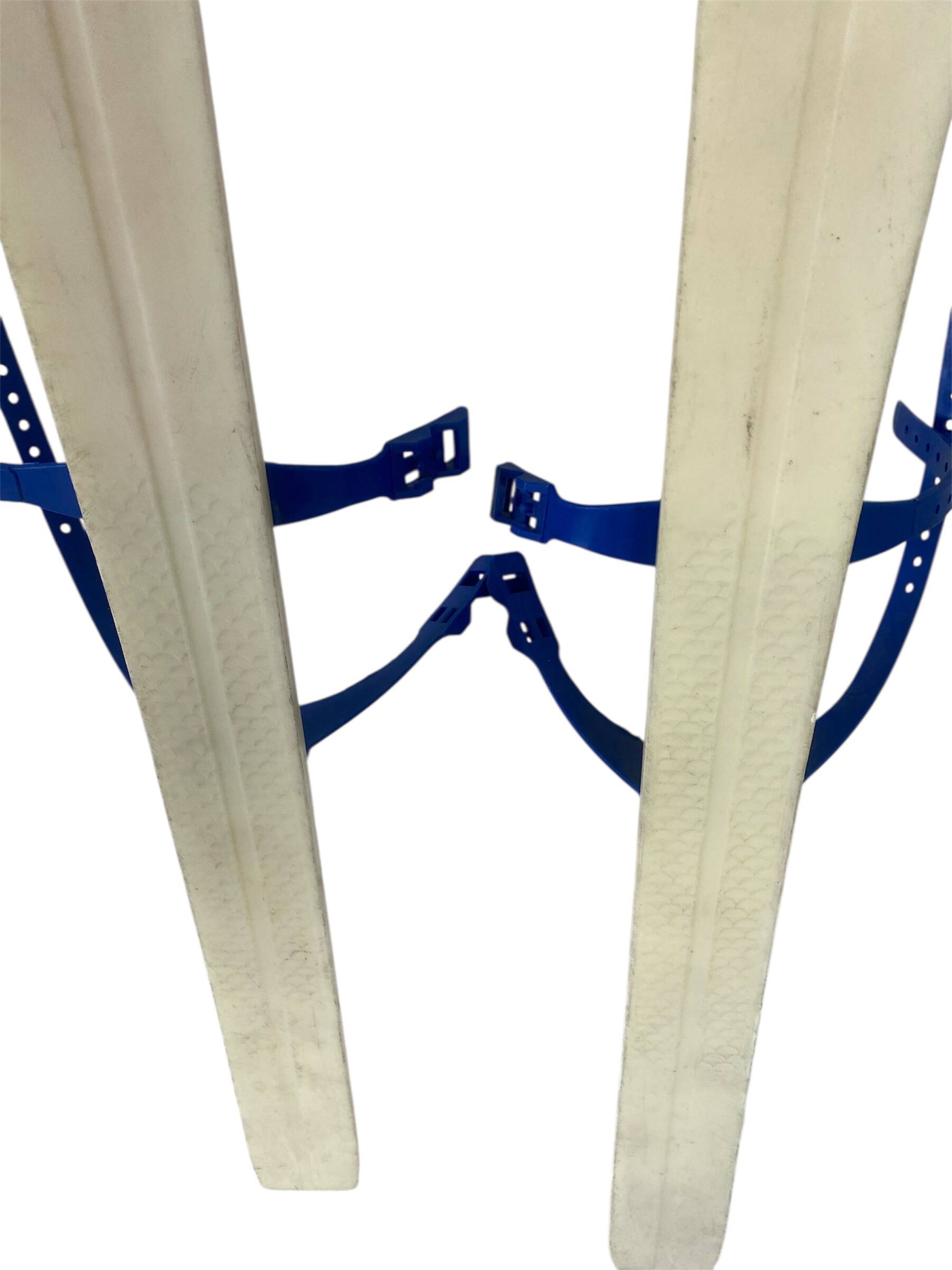 Vintage 80s junior/child ski pair