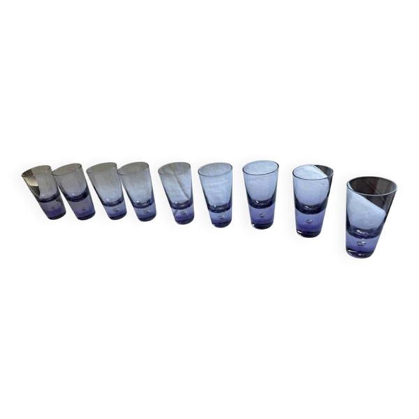 9 verres à shorts en verre violet