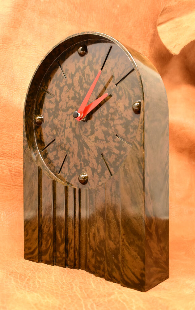 Bakelite clock