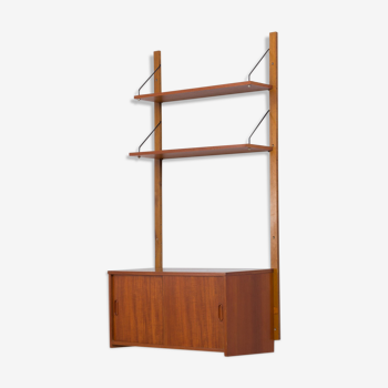Danish mid century entry wall unit in teak with sliding doors cabinet and 2 shelves.