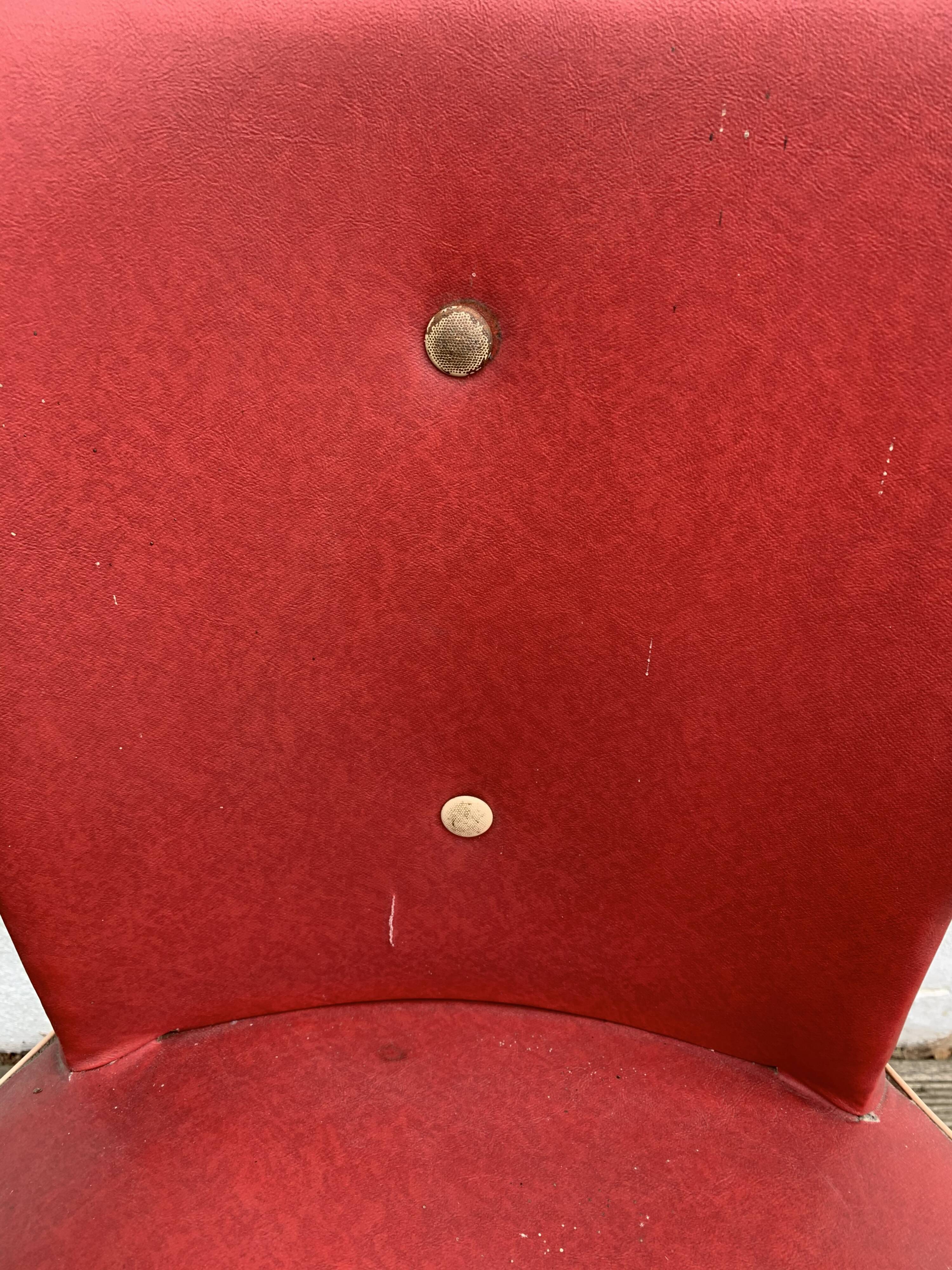 Red skai bridge armchair