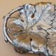 Brass plateau in the shape of vine leaves, large catchall.
