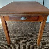 Old farmhouse table from the 50s with 1 drawer.
