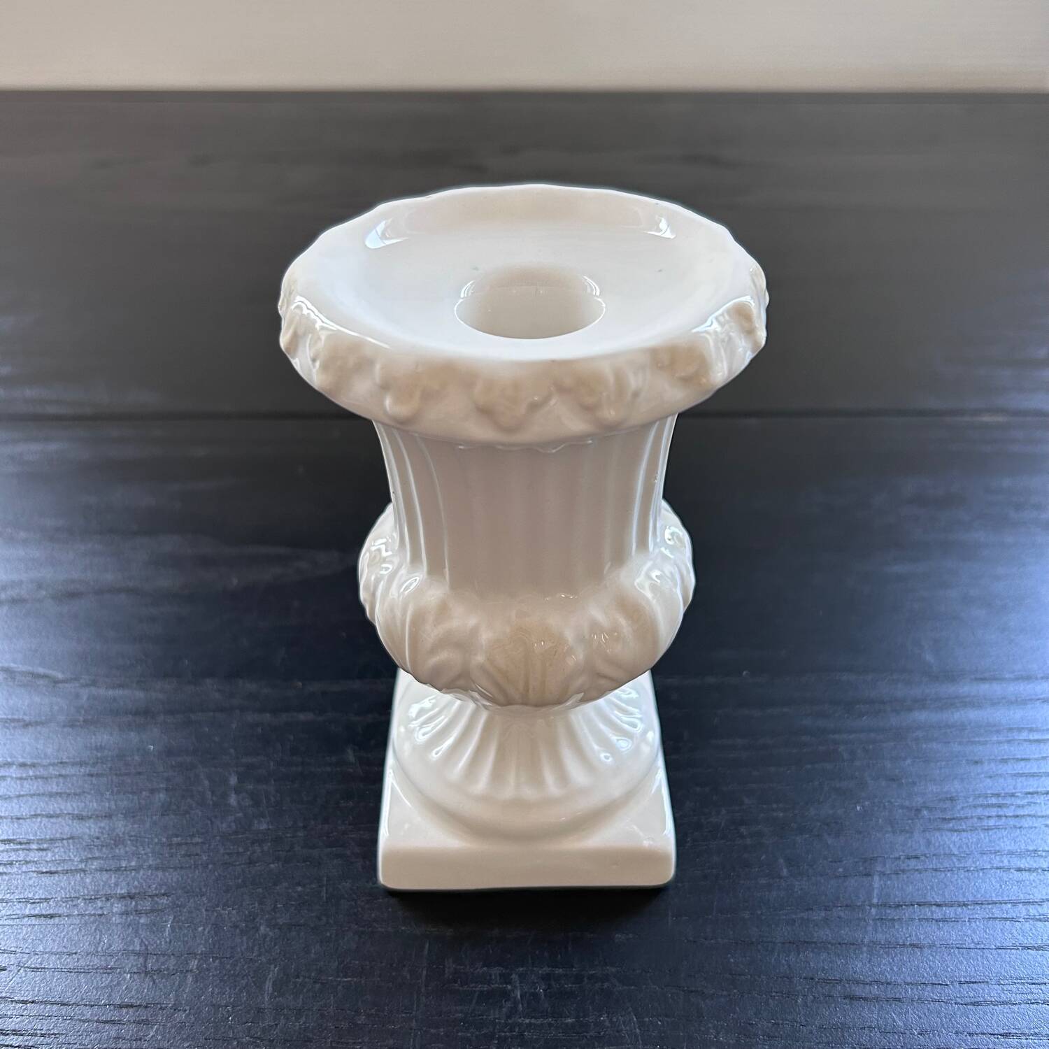 Medici vase-shaped candle holder