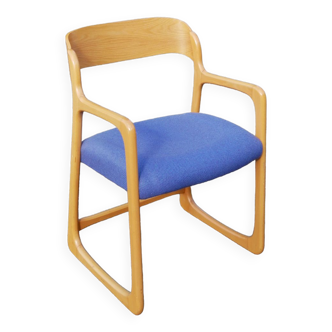 Fauteuil traineau Baumann