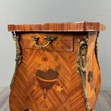 Pair of bedside tables in marquetry in the Louis XV style, 20th century.