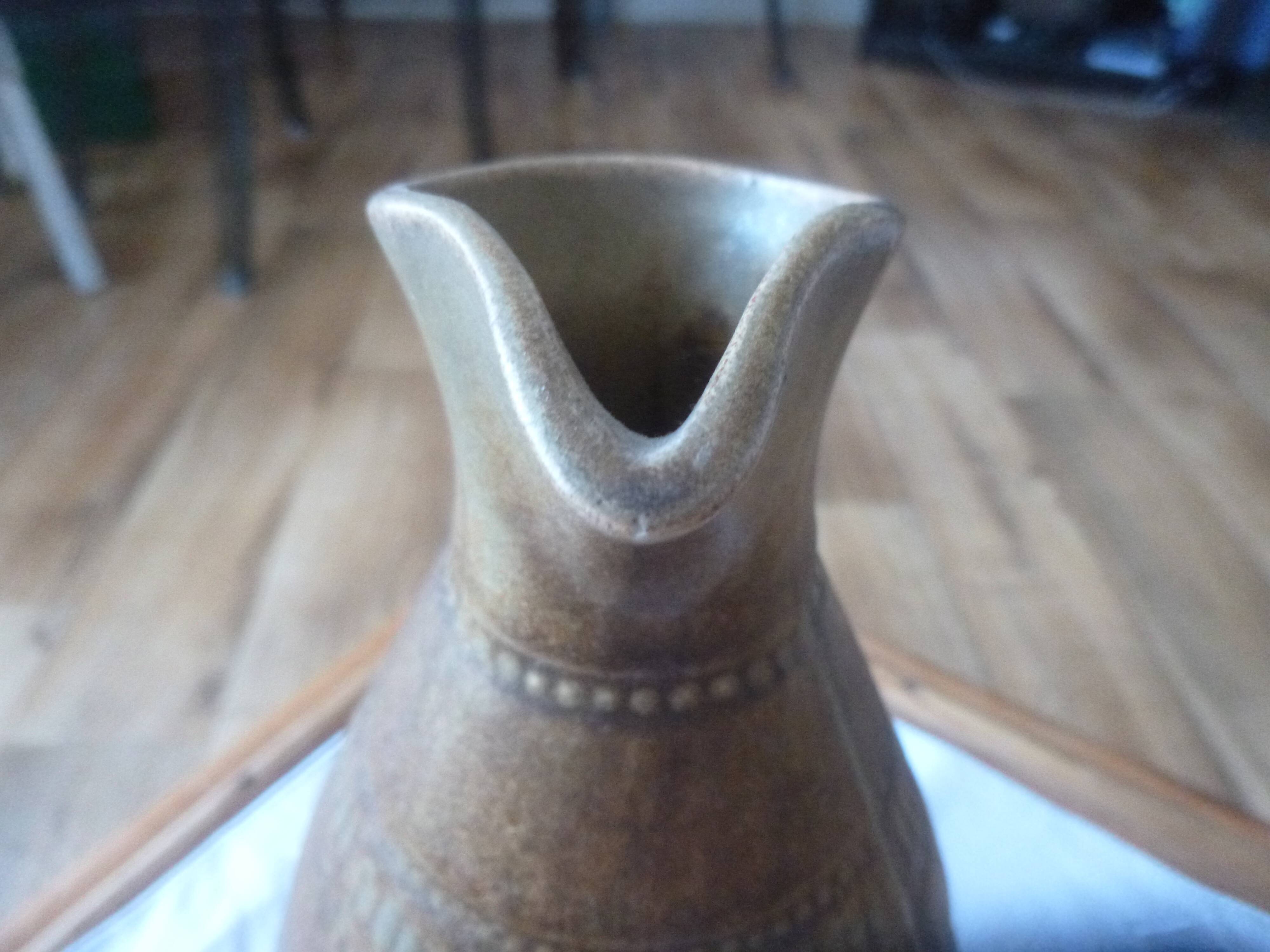 Digoin sandstone pitcher