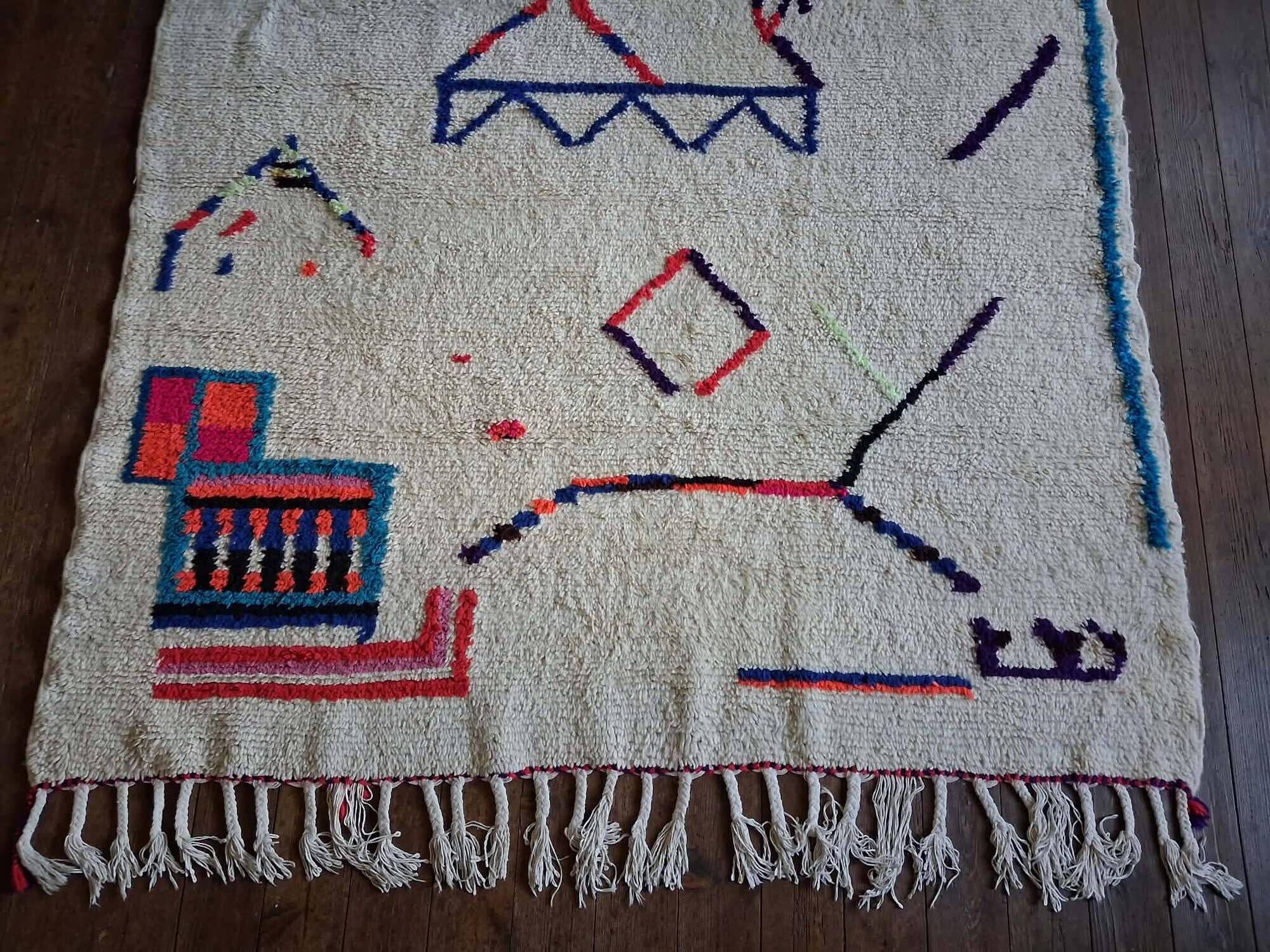 Handmade Beni Ouarain rug 240x170cm