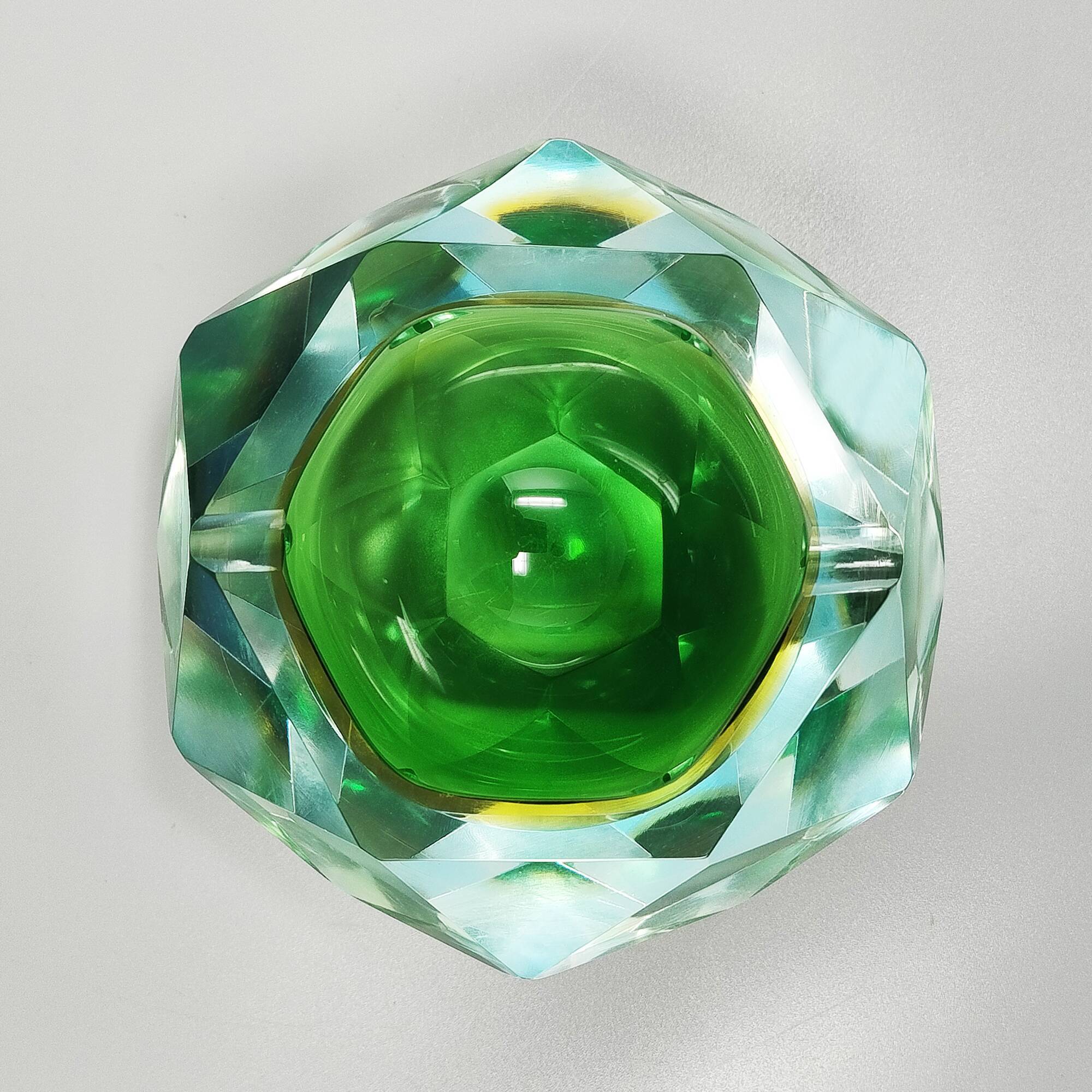 1960s Stunning large green and yellow ashtray/bowl/catchall by Flavio Poli for Seguso