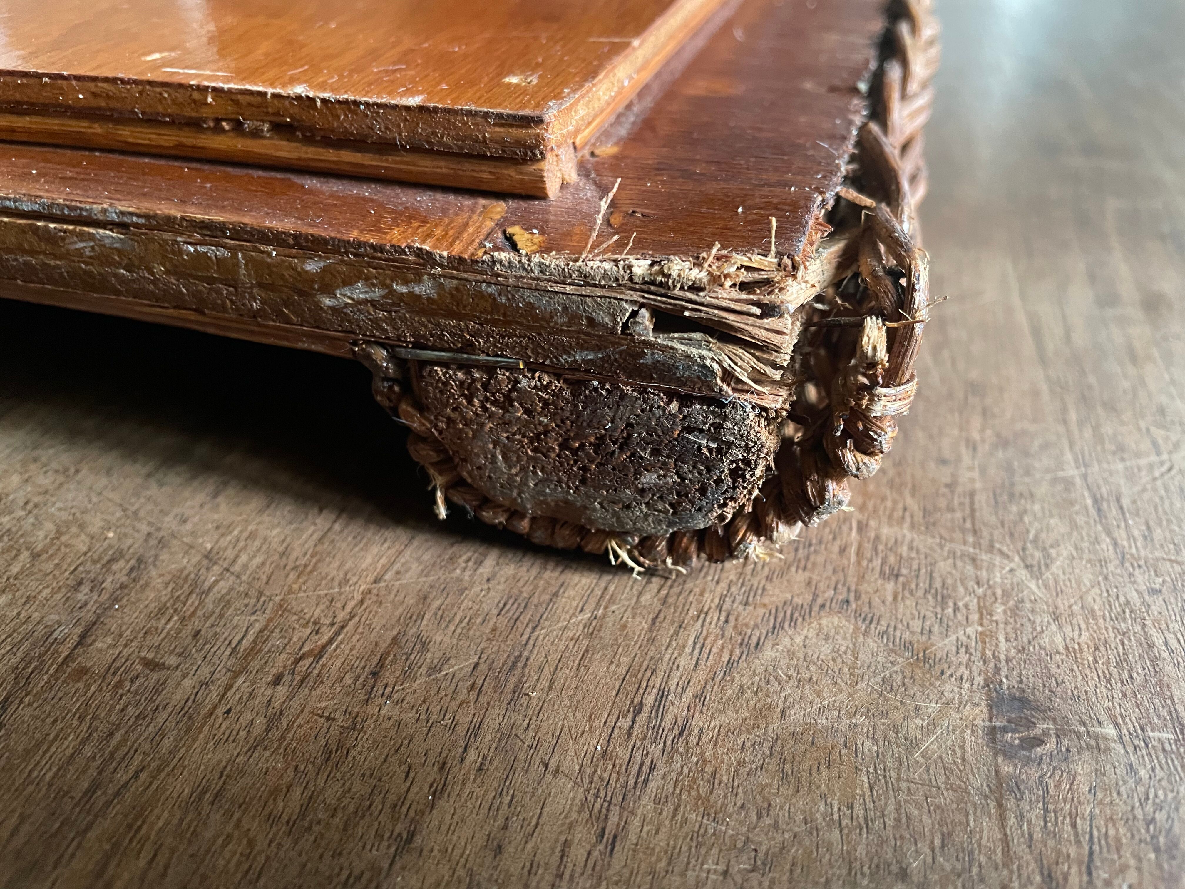 Curved rattan mirror 70s