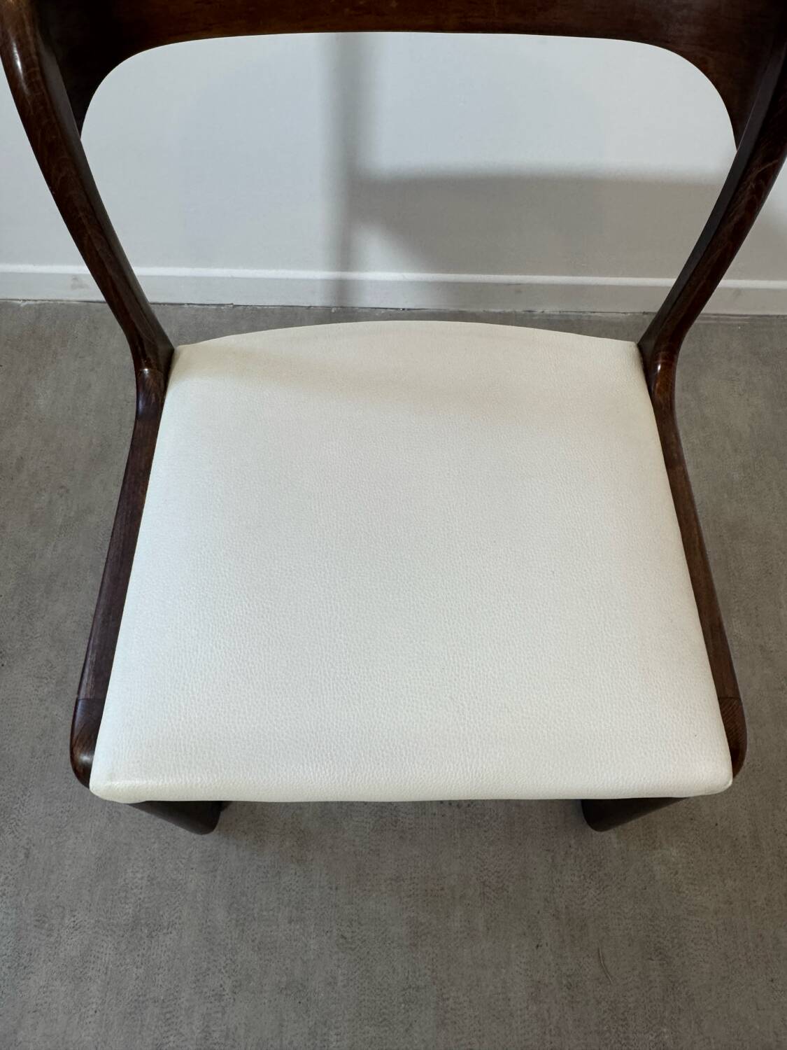 Chaise Baumann traîneau