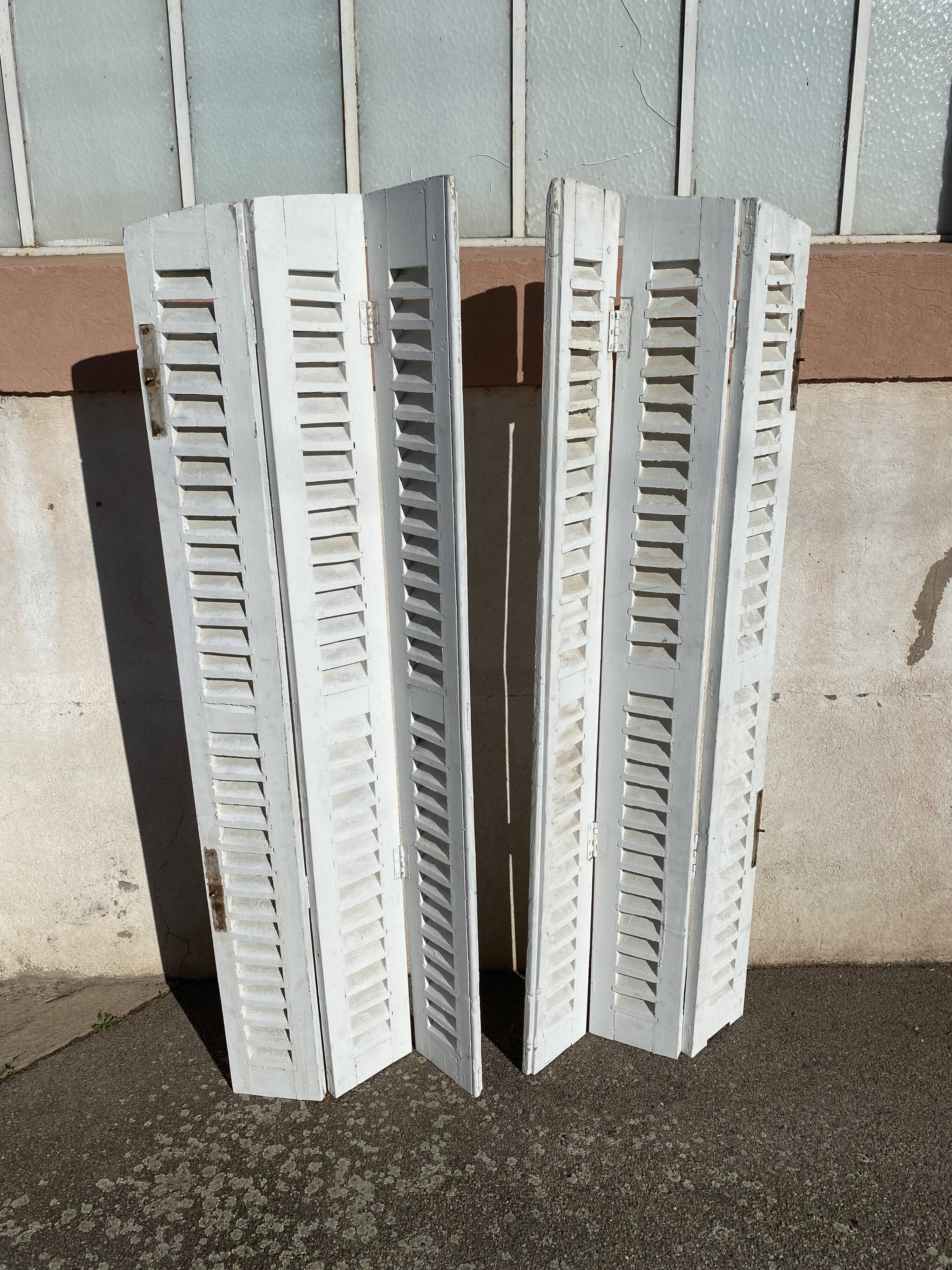 Pair of swing shutters