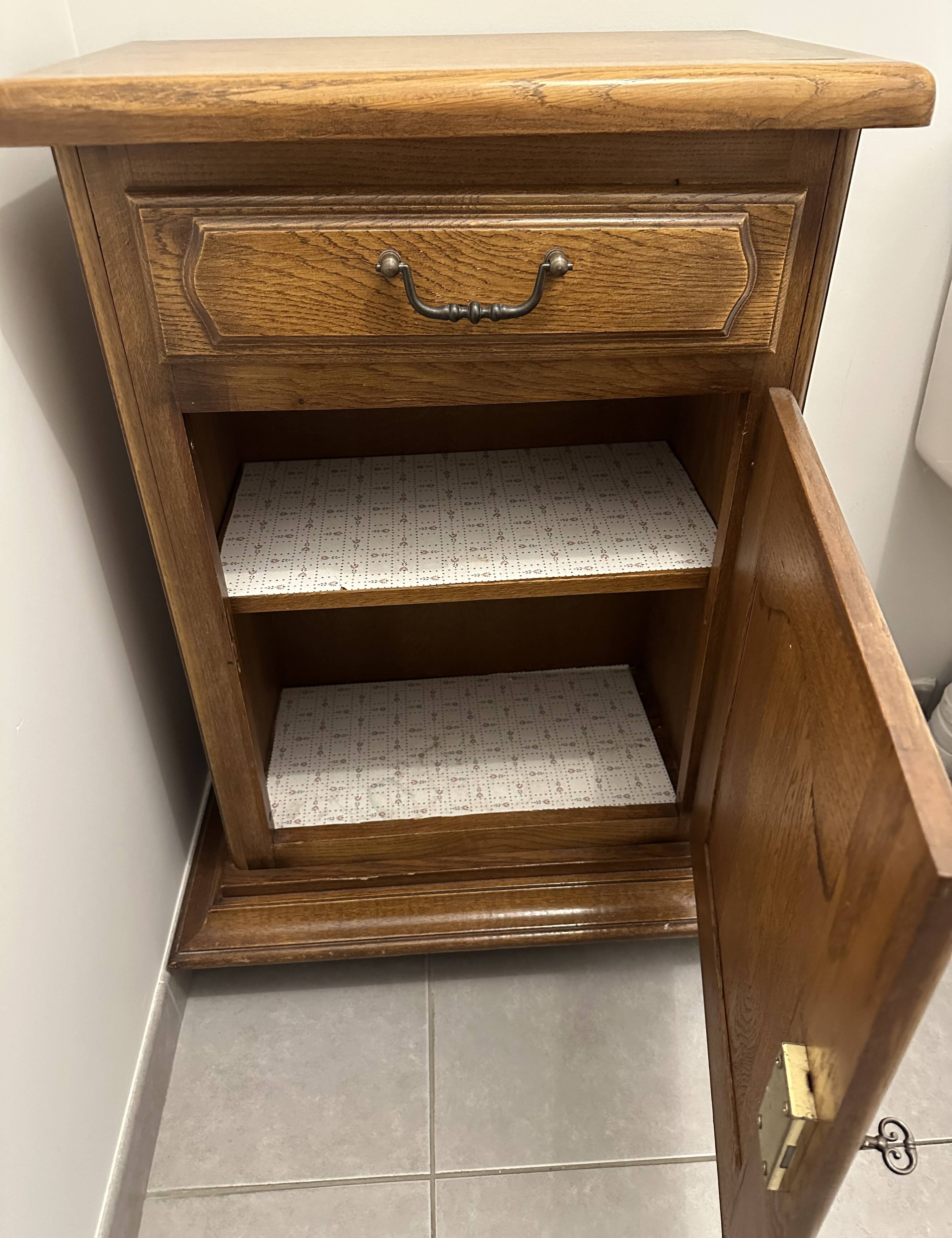 Buffet with 1 door, 1 drawer in solid oak