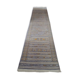 Tapis marocain tissé main, 355x74 cm