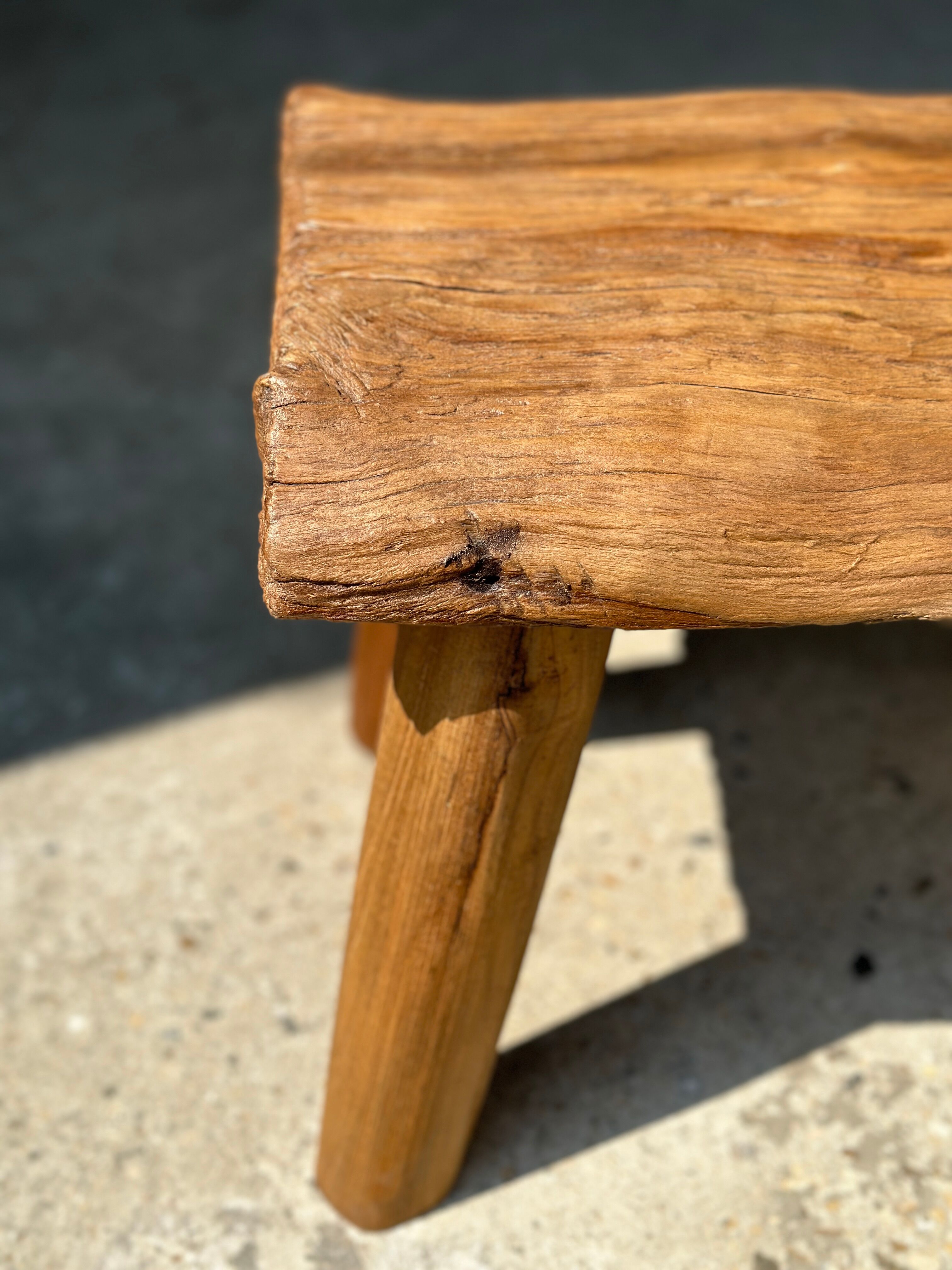 Small side table or stool in blond teak H:30 L43 l27