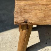 Table d'appoint ou tabouret en teck blond quadripode H:30 L43 l27