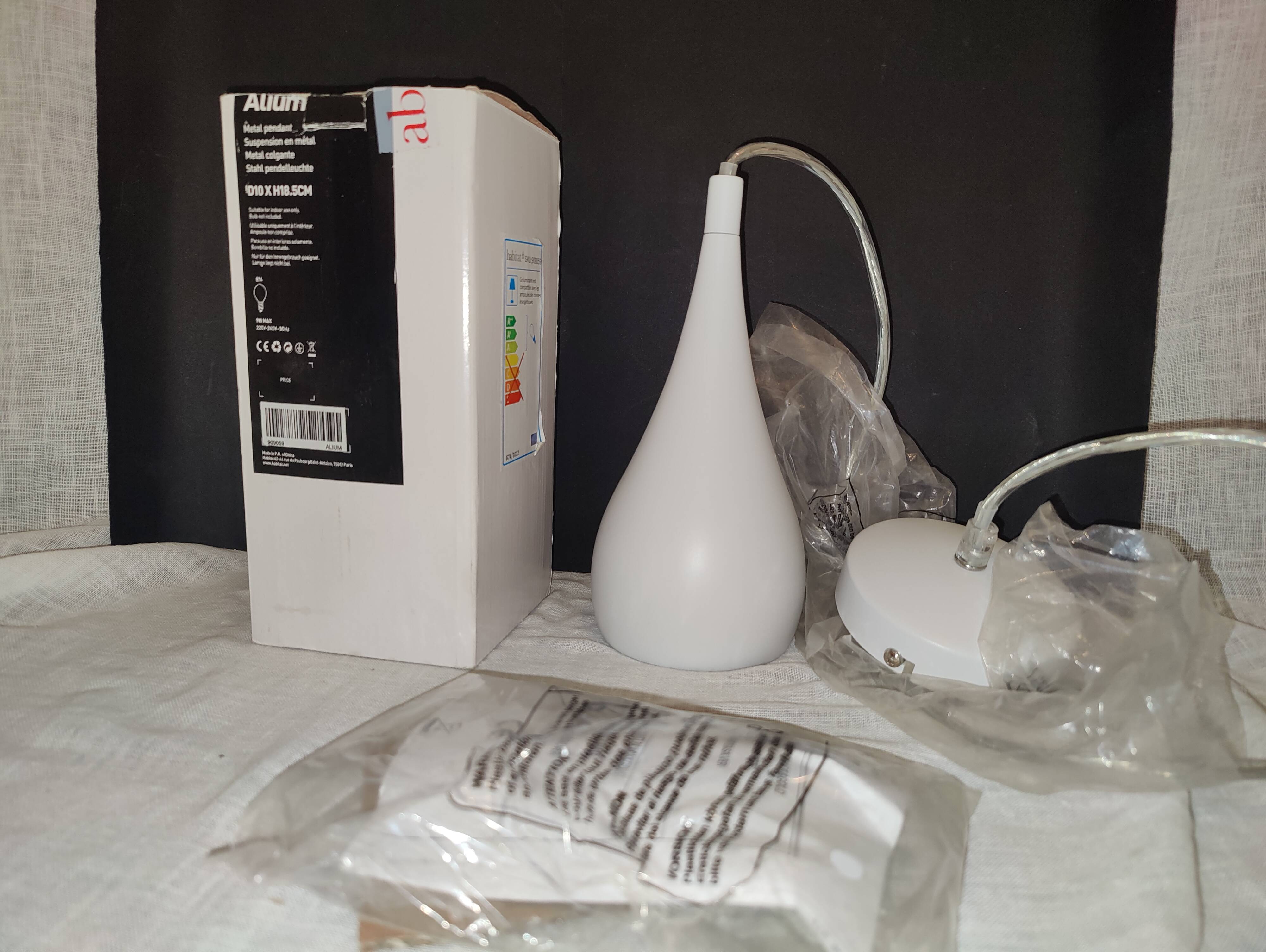 Suspension Alium Habitat white