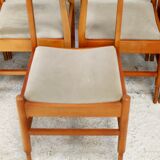 5 chaises en bois piètement fuselé circa 1975